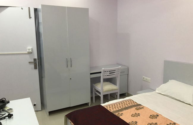 Atul's Europa Apartments - Foto 8