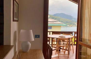 Charming Apartment in Lavena Ponte Tresa - 70m² - Spacious Terrace - Foto 3