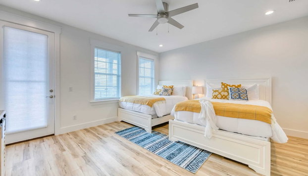 Joyful Sound by Avantstay Walk to the Beach - Foto 3, Habitación