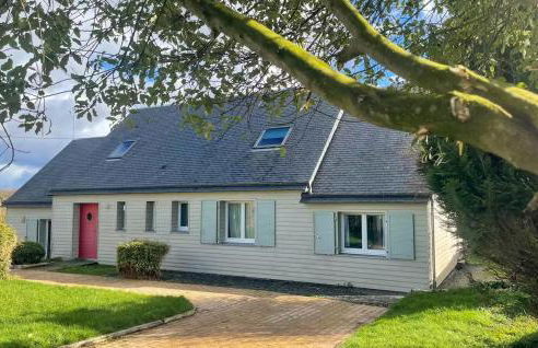 5 Bedroom Beautiful Home In Taulé - Foto 1