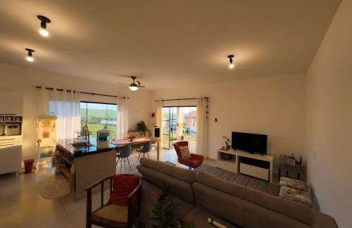 Casa com Jacuzzi Privativa Relaxamento Total em Águas de São Pedro - Foto 39