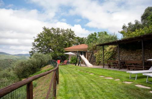 HOST4U - BORGATA VALLONE Apartments with Stunning Garden and Parking - Foto 1