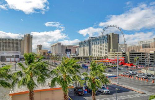 Royal Oasis Suite at Platinum Hotel-Strip Views - Foto 32