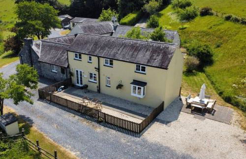 Meadowsweet Cottage Jacuzzi Edition - Photo 1