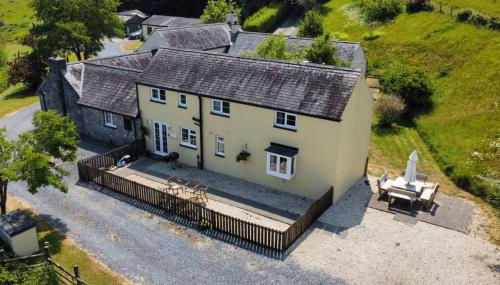 Meadowsweet Cottage Jacuzzi Edition - Photo 1