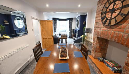 Wisteria Cottage Town Centre FREE PARKING - Foto 5