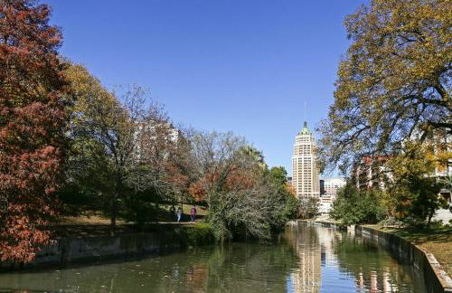 THE MADISON - San Antonio Riverwalk - Downtown - Convention Center - Photo 2