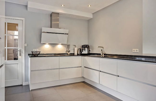 Holiday Home With a Garden and Parking - Foto 6