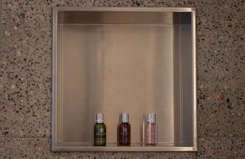 Saltwater Lodge - Air Conditioned 75yrd to the sea - Photo 12