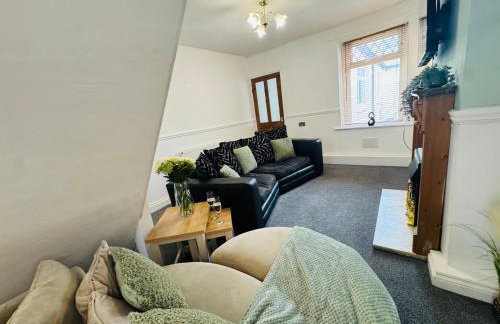 Bolton Terrace - 2 Bedrooms - Sleeps 4 - Photo 20