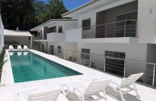 Apartamento superior para temporada - Conforto e Piscina a 800m da Praia de Taperapuã - Foto 1