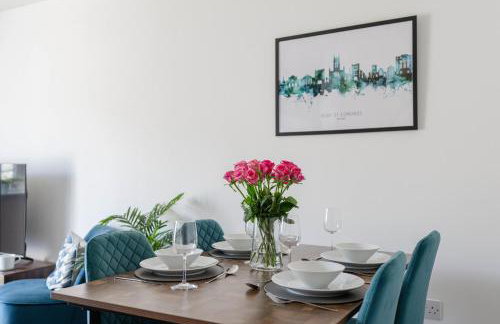 Caboose Stays - Bury St Edmunds - Modern 4 Bed townhouse close to centre and major transport links - Fast Wifi - Parking - Business and Contractors - Foto 17