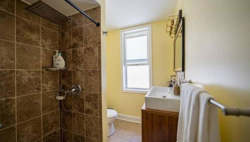 7BR 7BA Big House 1 block from Tropicana and Beach - Foto 3