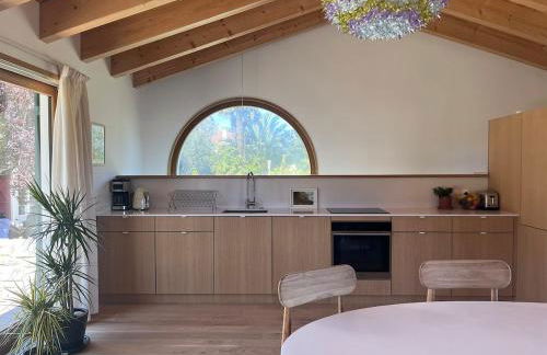 Contemporary Villa with Pool - Foto 26