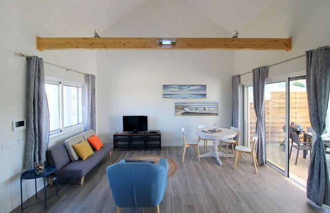 Semi-detached Villa With Pool In Rural Setting - Photo 7