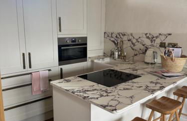 Holt GRDN House A beautiful 1 bedroom house with freestanding bathtub and log burners - Foto 29