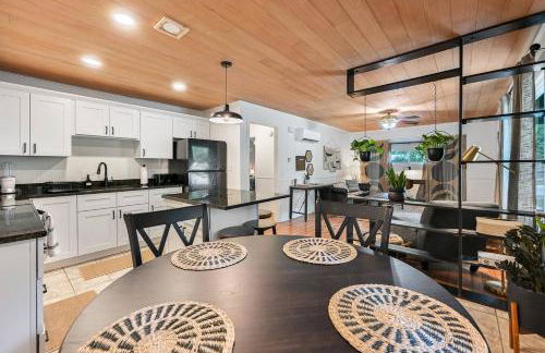 Wellington Cottage 2BR Modern Boho - Foto 14