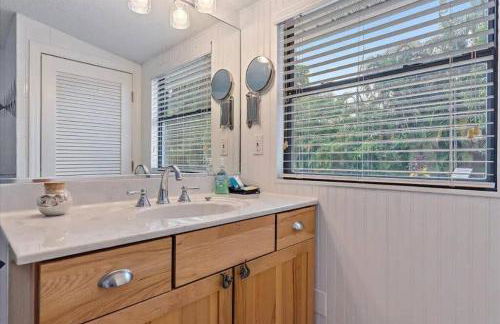 CANAL FRONT! Bring or rent a boat, near AMI/IMG. - Foto 18