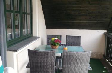 "Heiterer Blick" - Foto 19