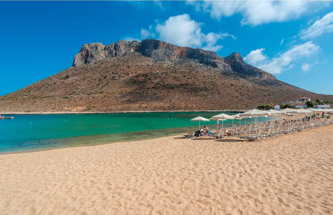 Gorgeous Villa with Garden - Stavros Beach - Foto 34