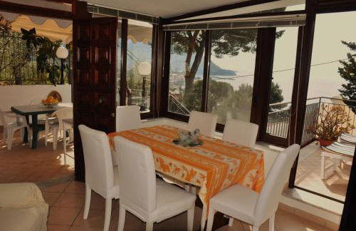 Villa Laura Sea View Apartments - Foto 17