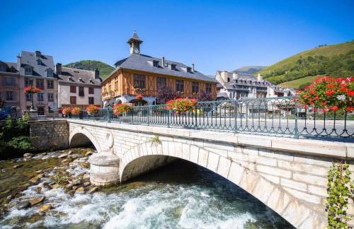 Appartement avec vue sur les montagnes - Au calme et proche du centre ville - Foto 2