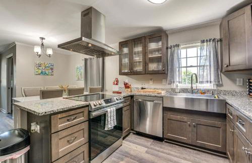 Steps to Playground Family Home in Douglasville! - Foto 9