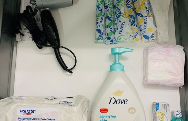 Luxurious and Peaceful Townhouse - Photo 11