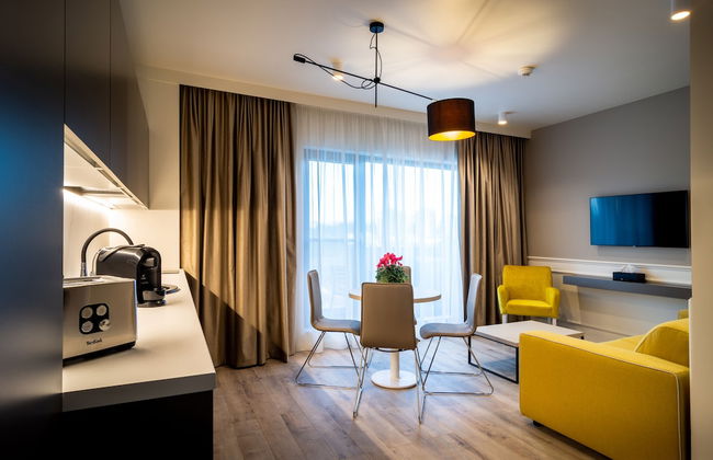 Aparthotel NOX - Photo 22