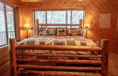 The Lodge Large Cabin, 17 Acres, Playground, Forest Access - Foto 16