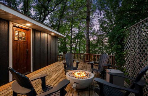 Waterfront Maple Lake Cabins with Private Beach! - Foto 4