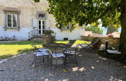 Villa with Exclusive Garden in Rignano, Tuscany - Foto 34