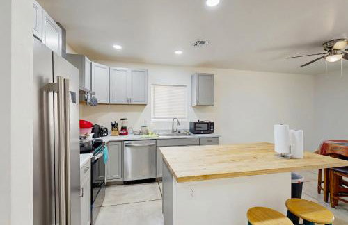 Dog-Friendly Getaway with Yard in Tucson! - Foto 9