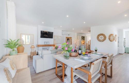 5 star Luxury SevenPines apartment with large balcony and 3 communal pool - Foto 32