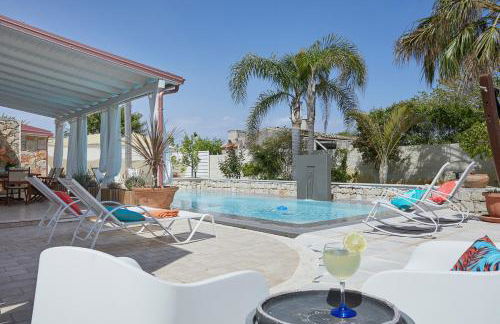 Villa Zamia con piscina - Foto 33