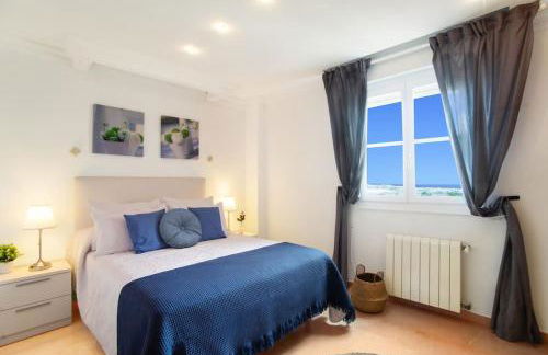 6 Bedroom Luxury Villa, Jacuzzi & heated pool 18 guests - Foto 22