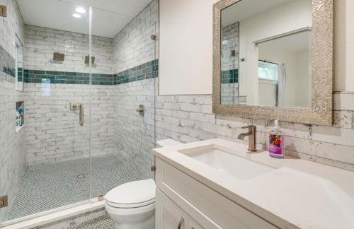 4 Mi to UT Austin Bright and Modern Family Home - Photo 13