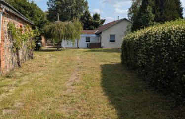 Haus im Grünen - Foto 1