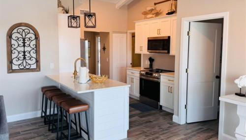 Gorgeous vacation home on the water with heated pool and sand! - Foto 4