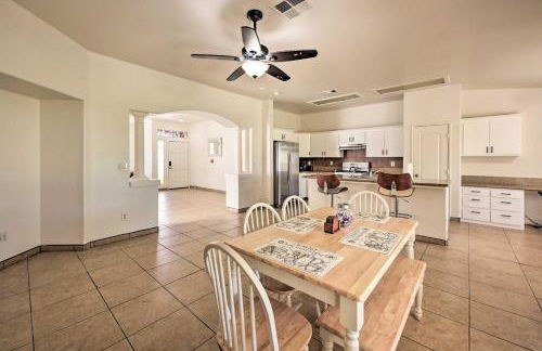 Inviting Bakersfield Home with Spacious Yard! - Photo 5