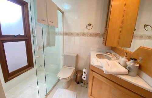 3 suites com Jacuzzi e Lareira - Duplex perto do Centro - Foto 72