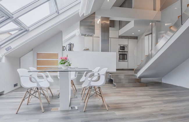 Luxury Apartment in Centre - Photo 10