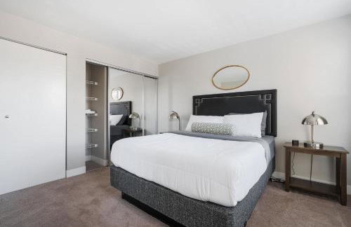 Modern Mass Ave 1BR Apartment with Kitchen - Foto 38