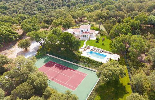 Villa Valparaiso - Photo 1