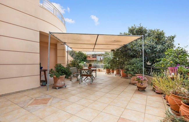 Sofie s Garden View Apartment - Foto 14