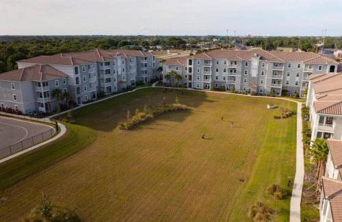 Elegant 3BR/2BA Condo Near Beaches & Attractions - Foto 14