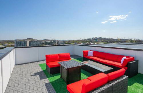 Luxury Townhome Skyline Views Mins To DT - Foto 71