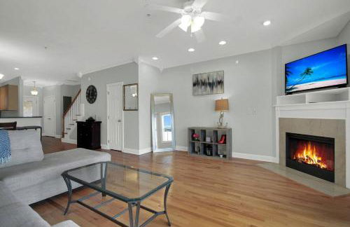 Lakefront 3br Townhome W Stunning Views! - Foto 25