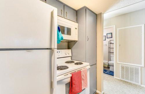 4 Mi to Greers Ferry Lake Condo with Deck and Balcony - Foto 9