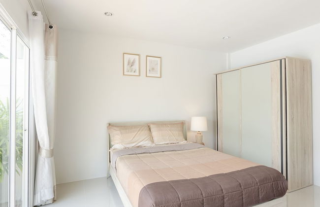 BaanPromphun Pool Villa by BV - Foto 8